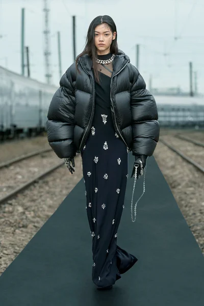 Look 42